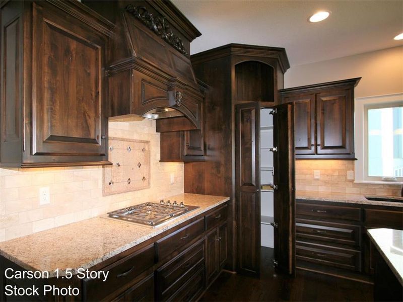 4817 Montebella Dr, Riverside, MO 64150
