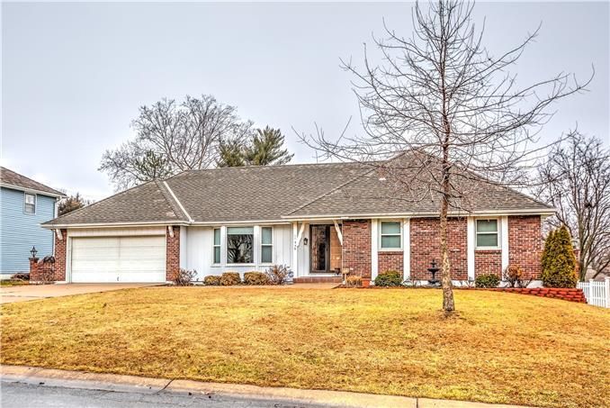 11608 E 61st St, Kansas City, MO 64133