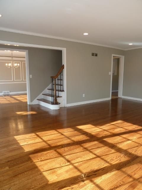 820 W 68th Ter, Kansas City, MO 64113