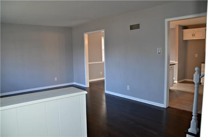 713 S Windsor Rd, Olathe, KS 66061