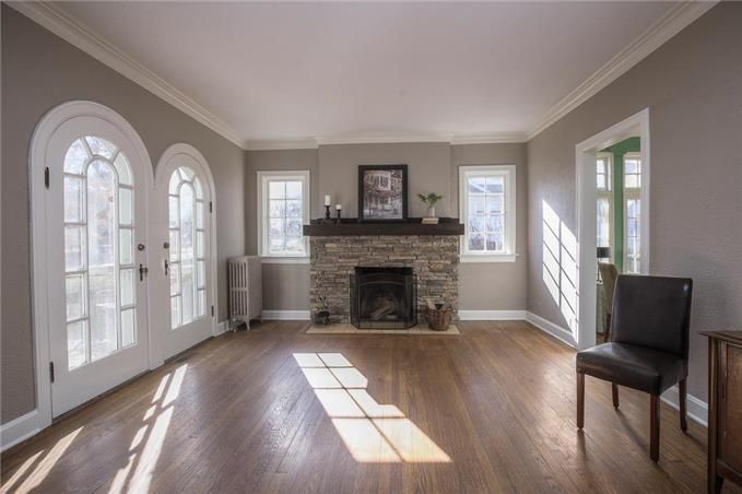7318 Mercier St, Kansas City, MO 64114