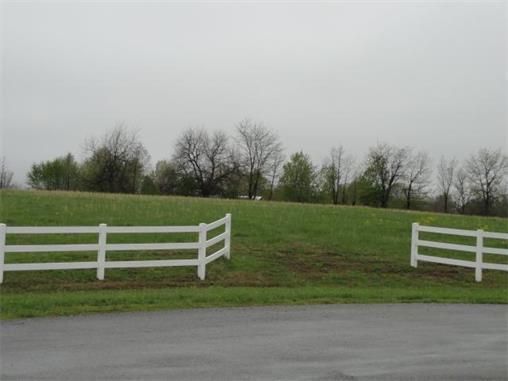 Oak Dr, Belton, MO 64012