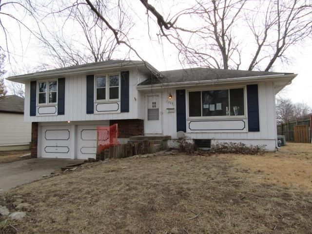 7409 E 118th Pl, Kansas City, MO 64134