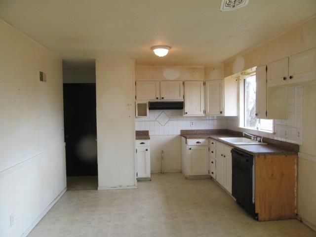 7409 E 118th Pl, Kansas City, MO 64134
