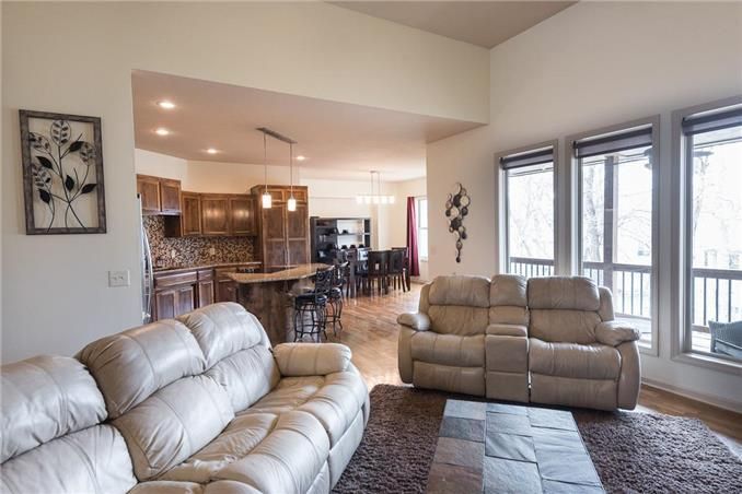 5236 N Walnut St, Kansas City, MO 64118