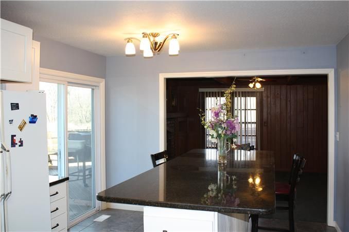 10504 E 94 St, Kansas City, MO 64138