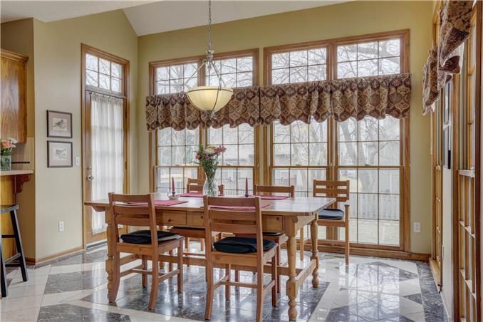 13002 Hayes St, Overland Park, KS 66213