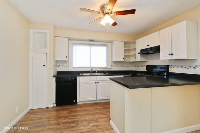 5732 Cedar Ave, Raytown, MO 64133
