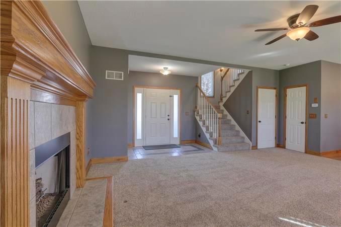 7801 NE 75th Ter, Kansas City, MO 64158