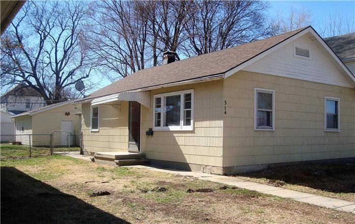 314 Indiana Ave, St Joseph, MO 64504