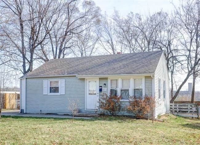 8013 Washington St, Kansas City, MO 64114