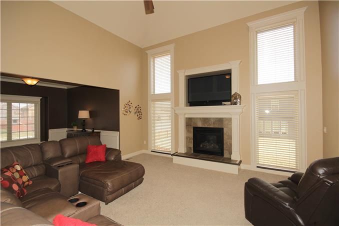 2403 NE 109th Ter, Kansas City, MO 64155