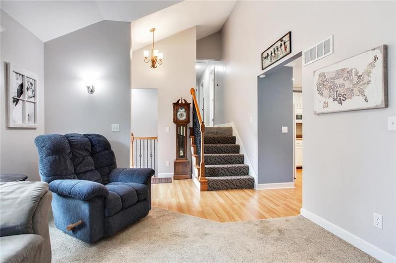 8516 N Rhode Ave, Kansas City, MO 64153