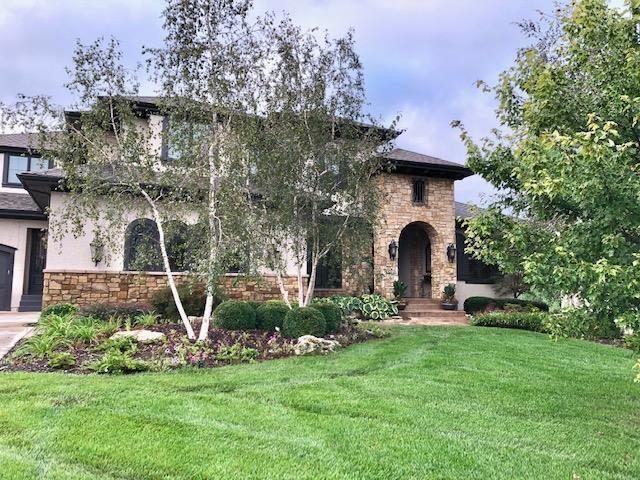 9441 W 157th Pl, Overland Park, KS 66221