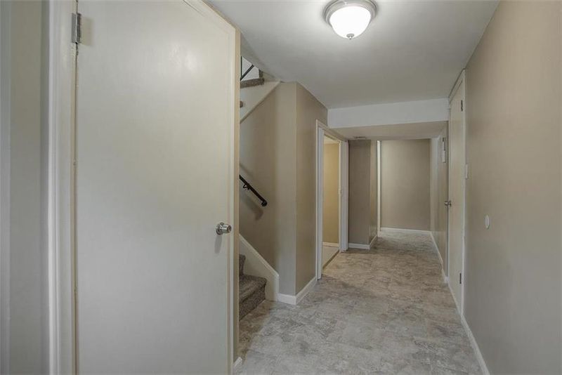 11801 Delmar Dr, Kansas City, MO 64134