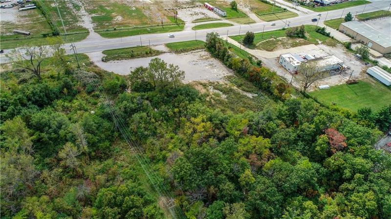 8700 E Us 40 Hw, Kansas City, MO 64129