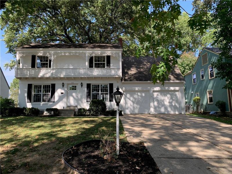 444 E 80th St, Kansas City, MO 64131