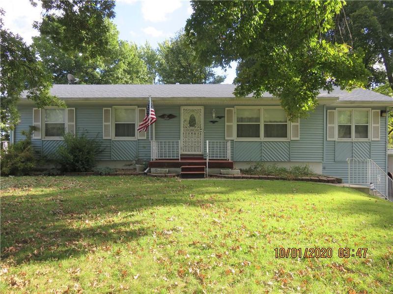 3007 NE Cates St, Kansas City, MO 64117