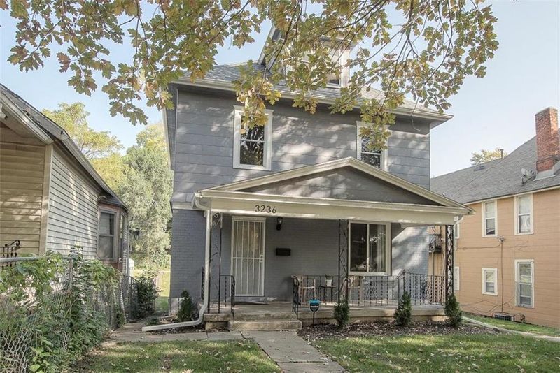 3236 Roberts St, Kansas City, MO 64124