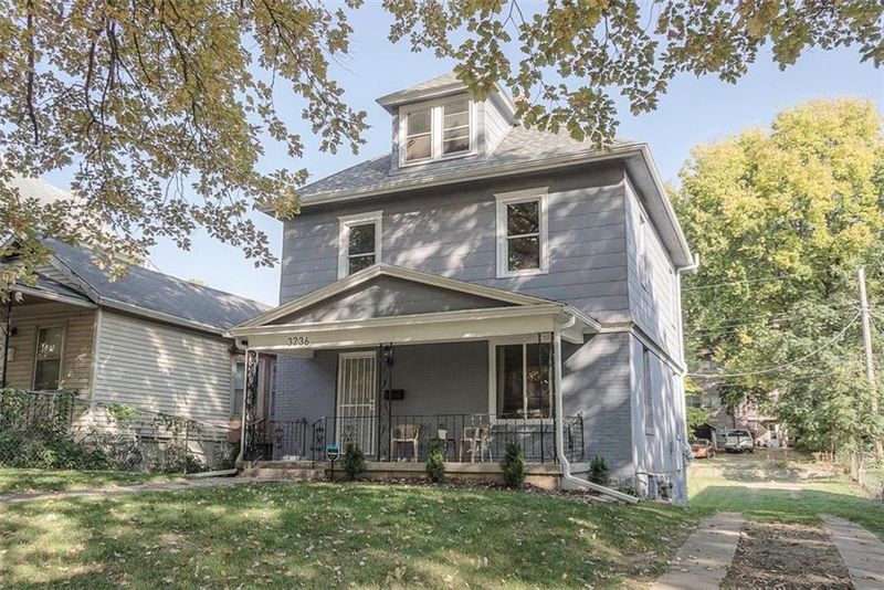 3236 Roberts St, Kansas City, MO 64124