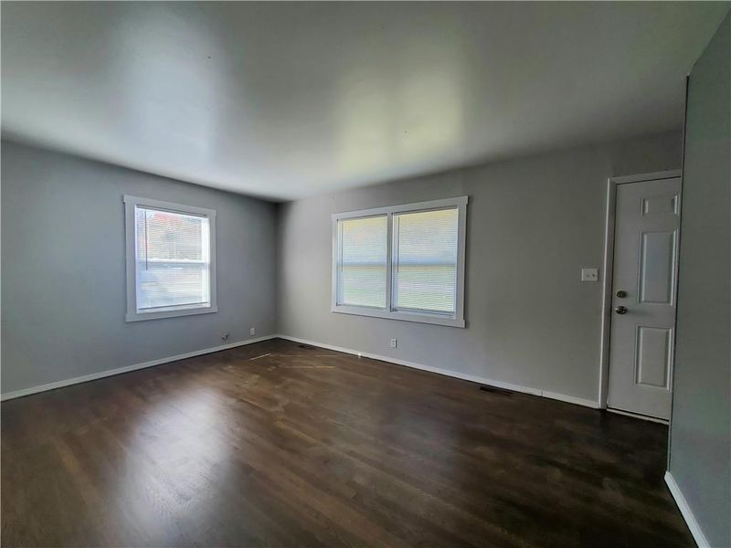 4123 Jackson Ave, Kansas City, MO 64130
