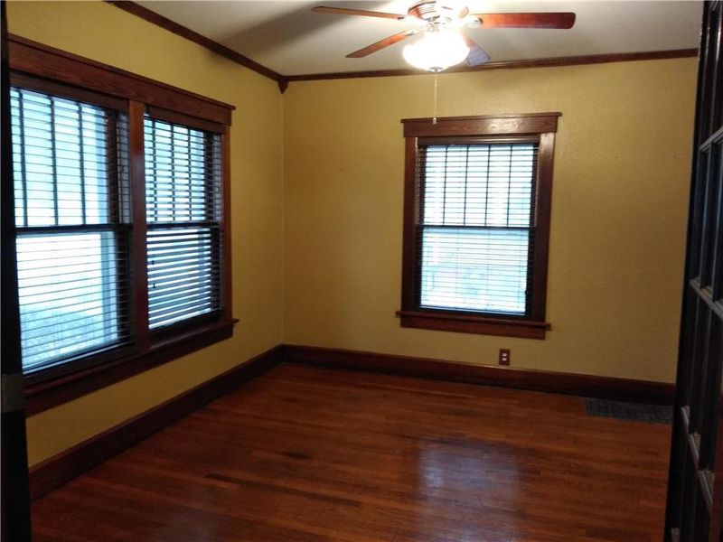 601 N 25th St, St Joseph, MO 64506