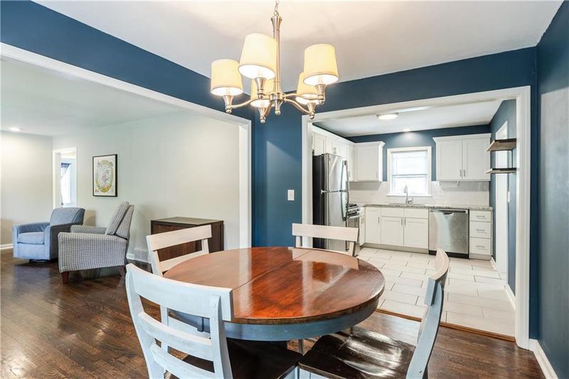 8030 Kessler St, Overland Park, KS 66204