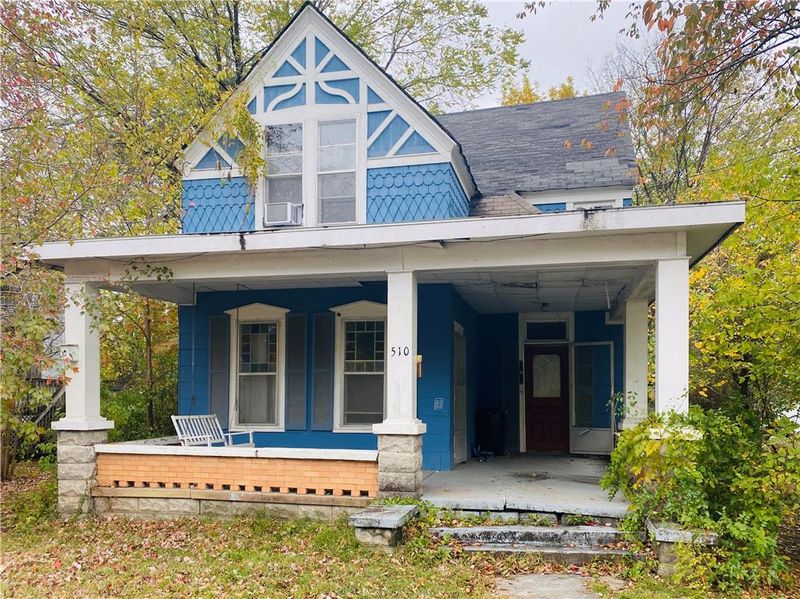 510 W Walnut St, Nevada, MO 64772