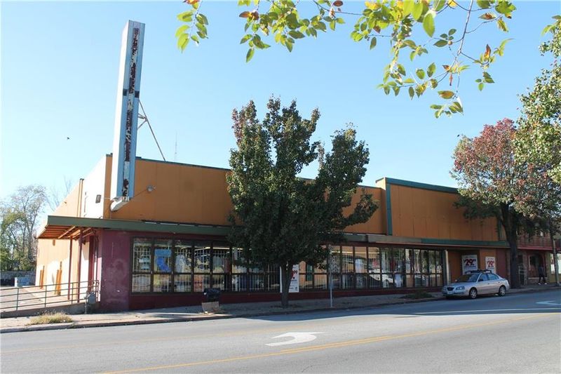 3230 Troost Ave, Kansas City, MO 64109