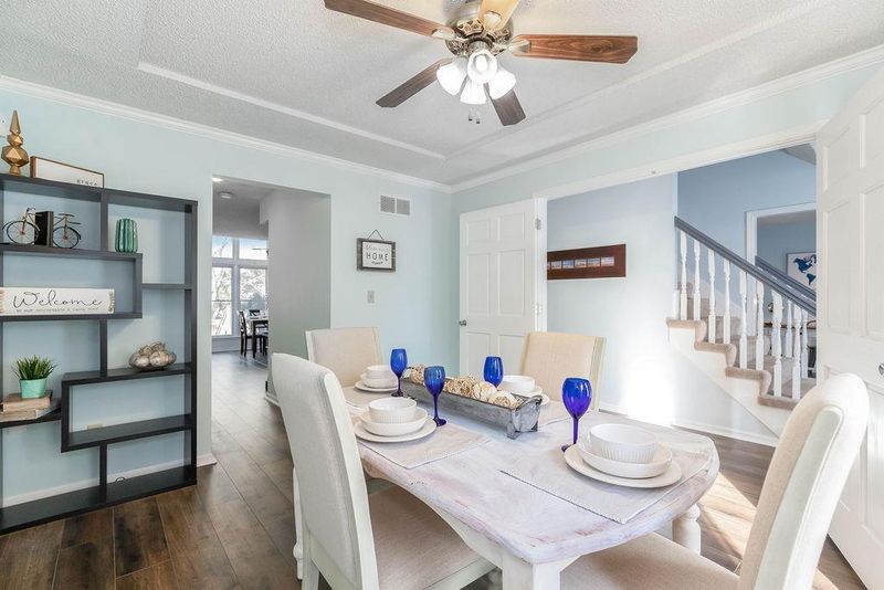 15636 W 150th St, Olathe, KS 66062