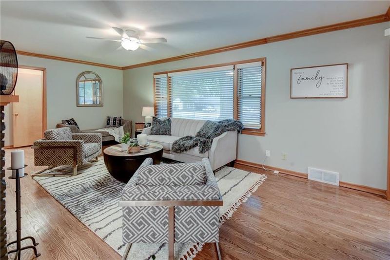 3909 Blue Ridge Blvd, Independence, MO 64052