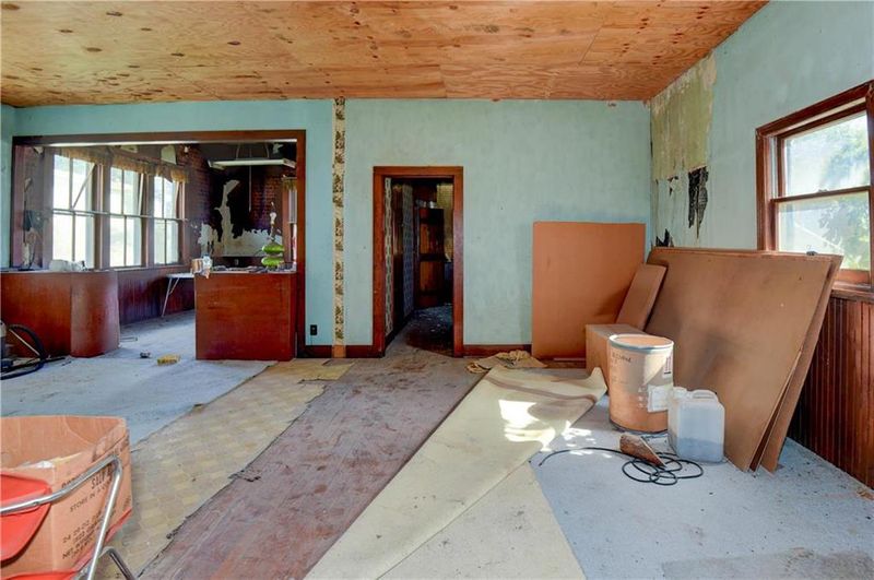 255 Ioway St, Iatan, MO 64098