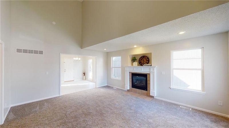 706 E 125th St, Kansas City, MO 64146