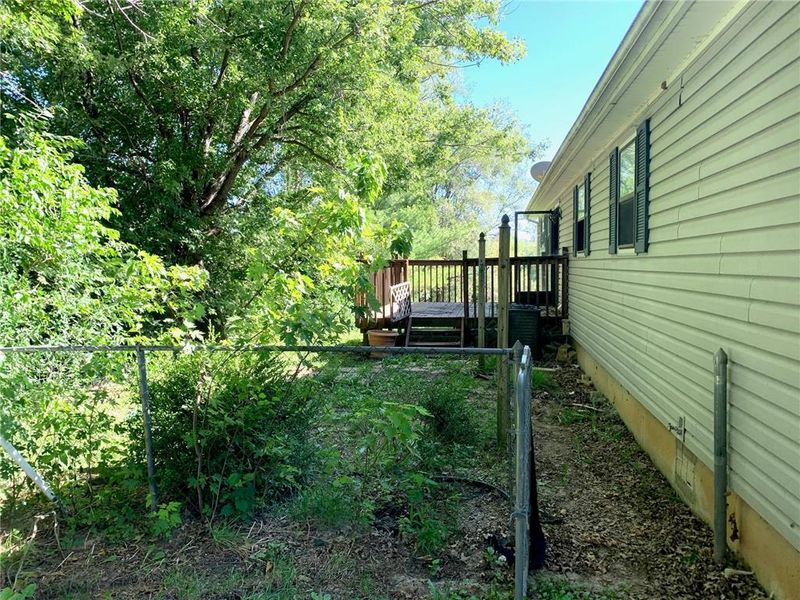 9745 County Rd 423 Rd, Savannah, MO 64485