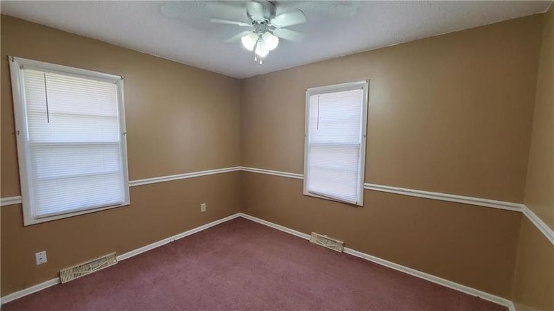 11321 Marsh Ave, Kansas City, MO 64134