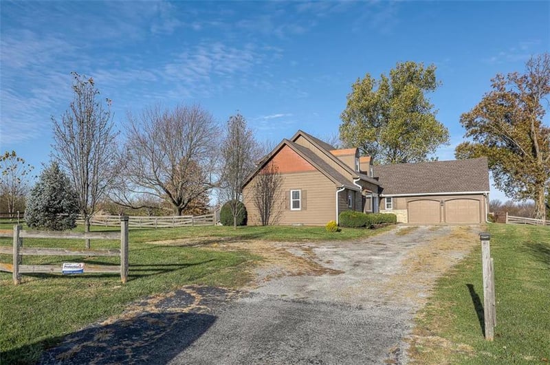 7000 Lee's Summit Rd, Kansas City, MO 64136