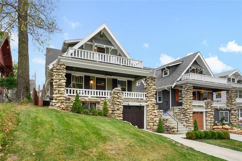 1318 E 29th St, Kansas City, MO 64109