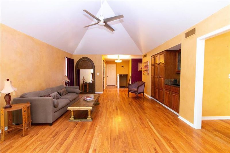 1104 Lawrence Ave, Lawrence, KS 66049