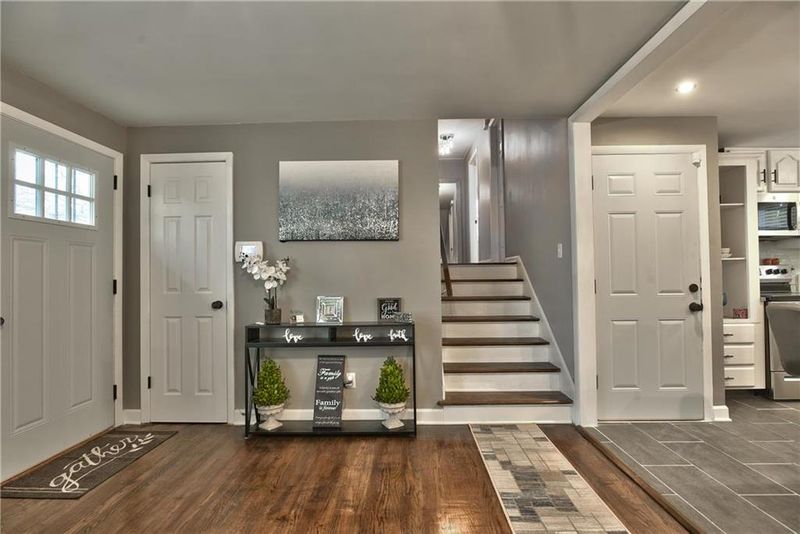 3909 E 72nd St, Kansas City, MO 64132