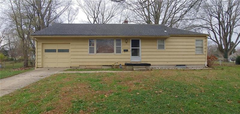 6401 E 110th Ter, Kansas City, MO 64134