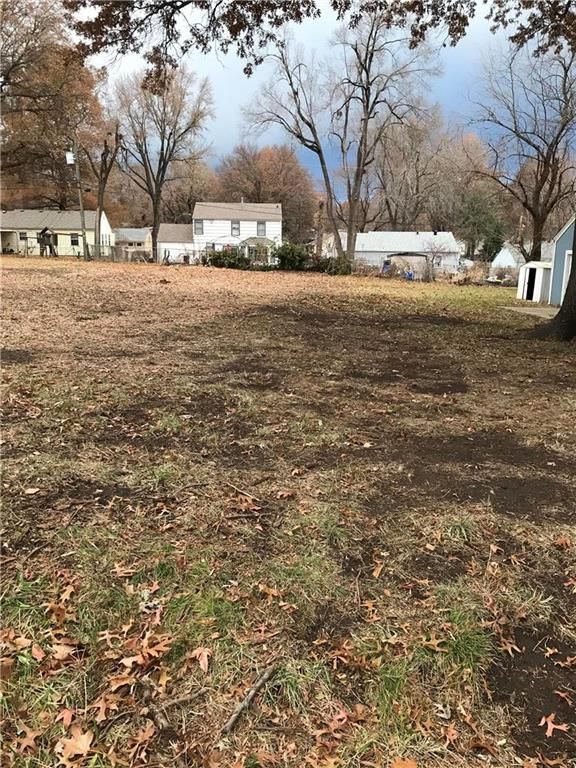 Lot 19 E 57th St, Raytown, MO 64133