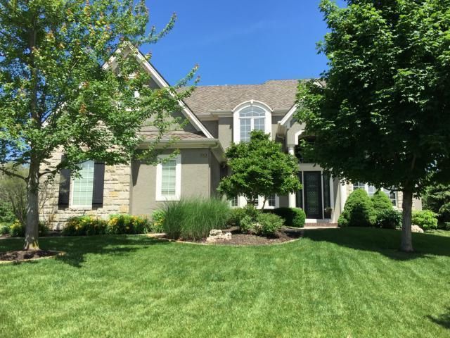 14000 Dearborn St, Overland Park, KS 66223