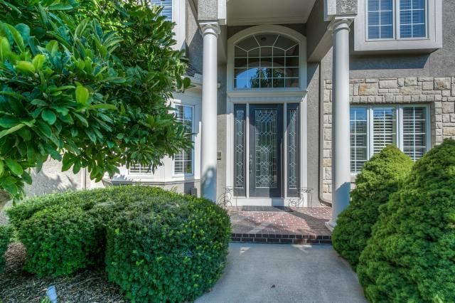14000 Dearborn St, Overland Park, KS 66223