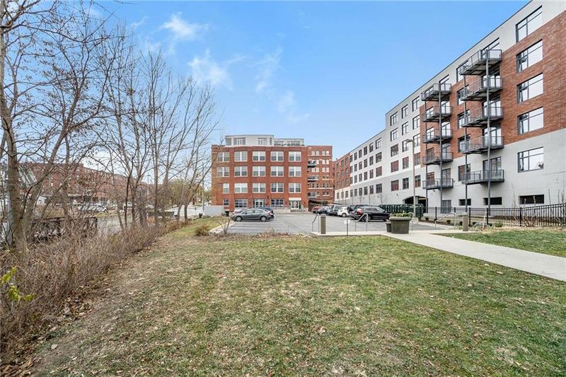 136 Main #207 St #207, Kansas City, MO 64105