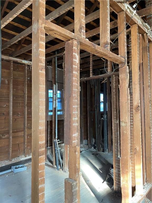 3007 Monroe Ave, Kansas City, MO 64128