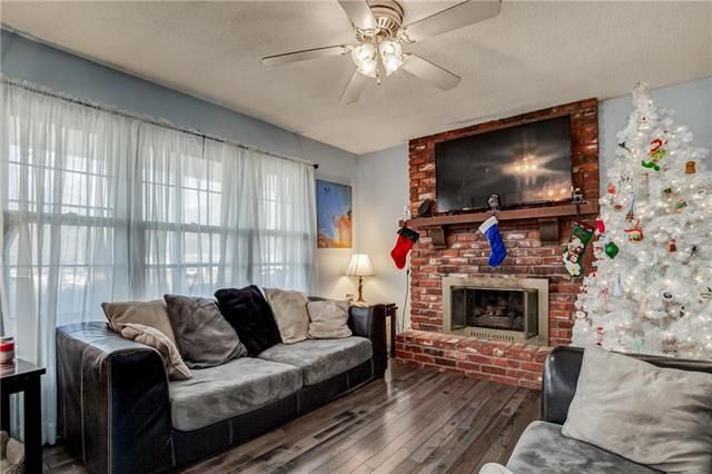 8025 Riverview Ave, Kansas City, KS 66112