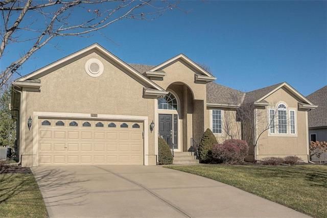 7616 W 148th Ter, Overland Park, KS 66223