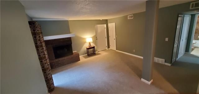 3606 Gillham Rd #18, Kansas City, MO 64111