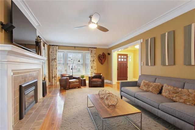 5835 Wornall Rd, Kansas City, MO 64113
