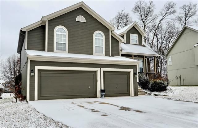 8781 N Hull Ave, Kansas City, MO 64154